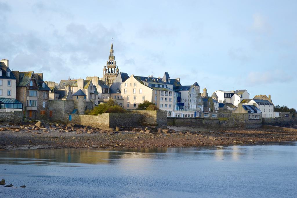 Hotel Mercure Roscoff Bord De Mer Bagian luar foto