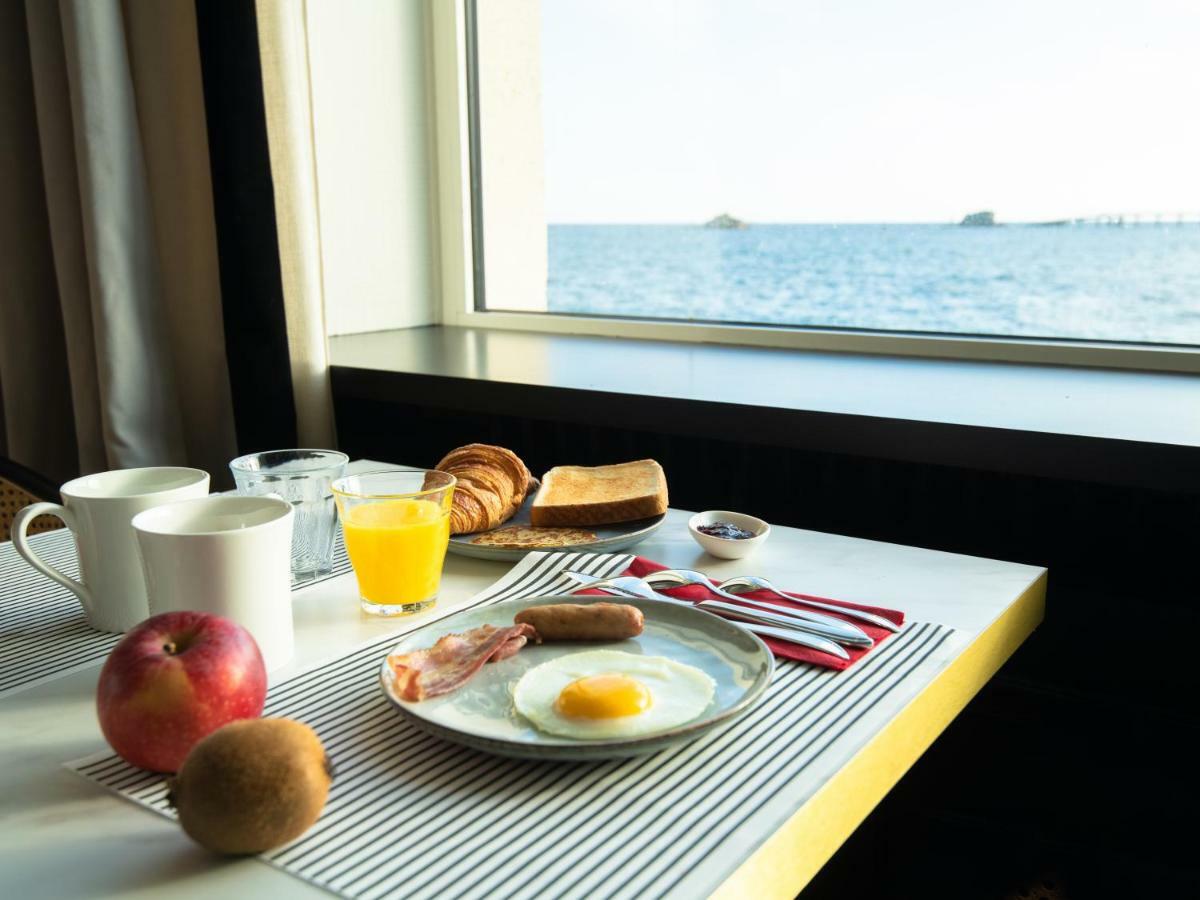 Hotel Mercure Roscoff Bord De Mer Bagian luar foto